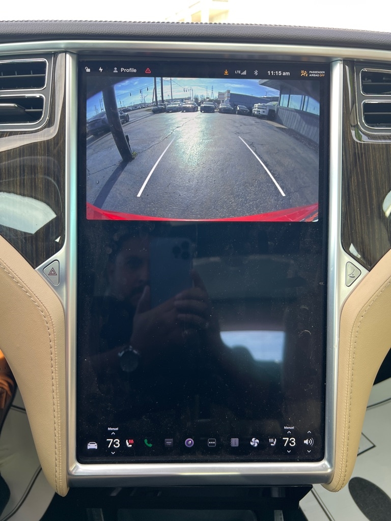 Tesla Model S 4dr Sdn 2013