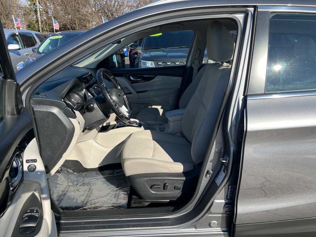 Nissan Rogue Sport AWD SV 2020