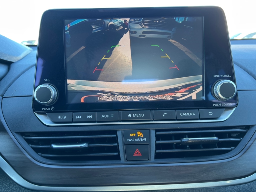 Nissan Altima 2.5 SV Sedan 2024