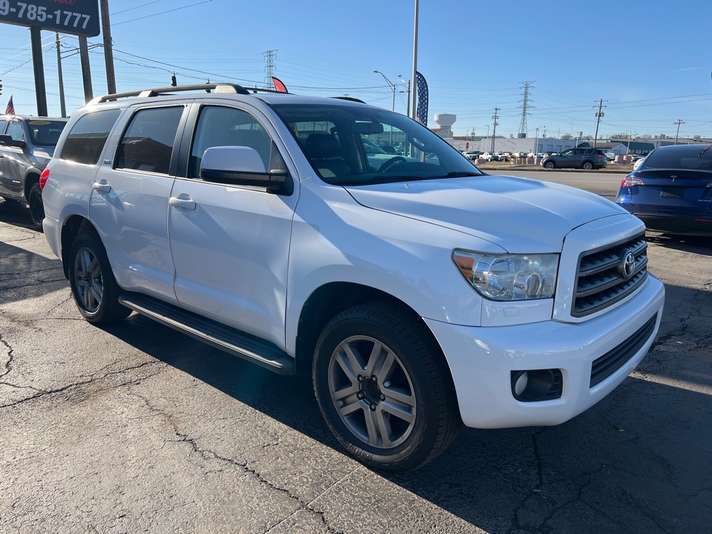Toyota Sequoia RWD 5.7L SR5 (Natl) 2012