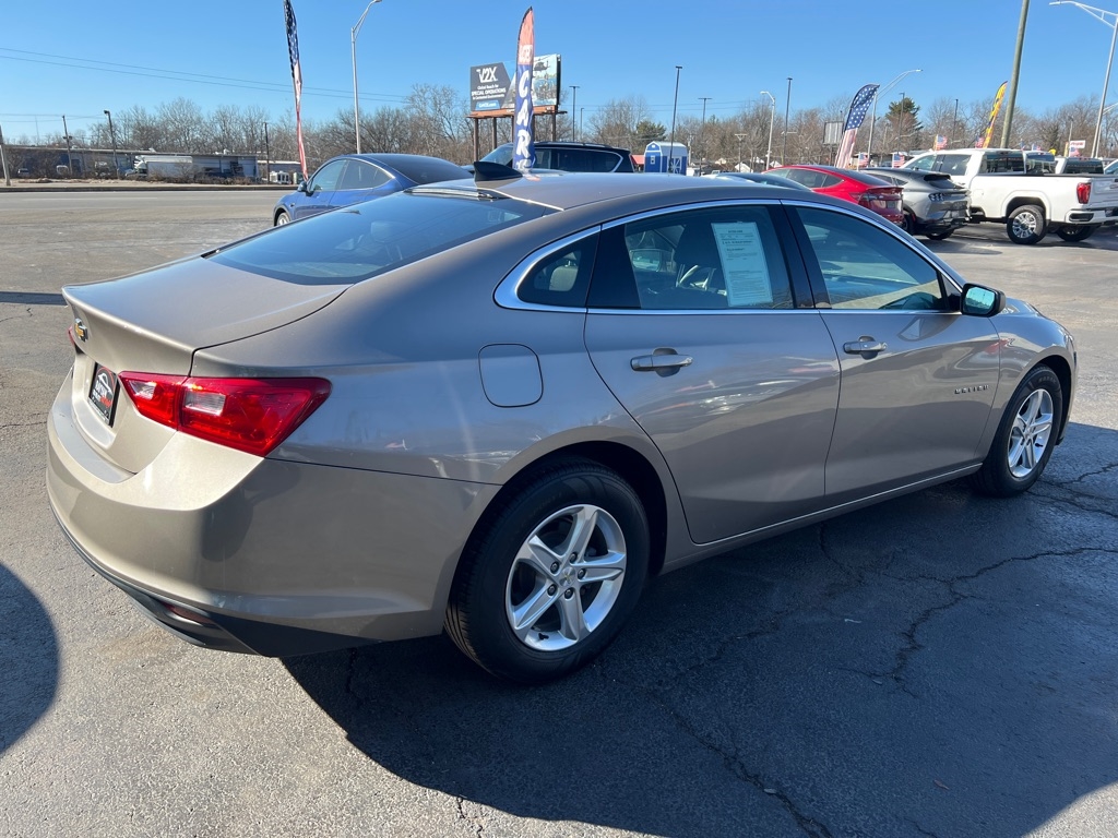 Chevrolet Malibu 4dr Sdn LS w/1LS 2022