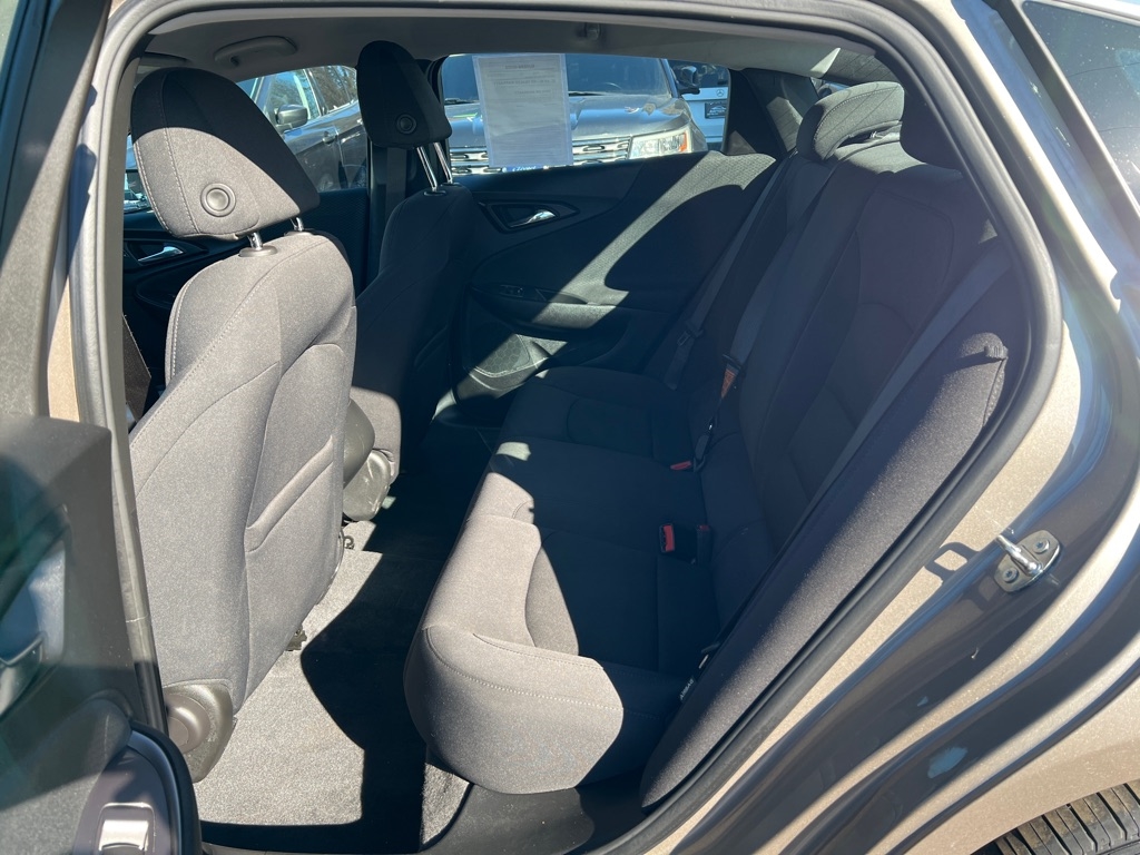 Chevrolet Malibu 4dr Sdn LS w/1LS 2022