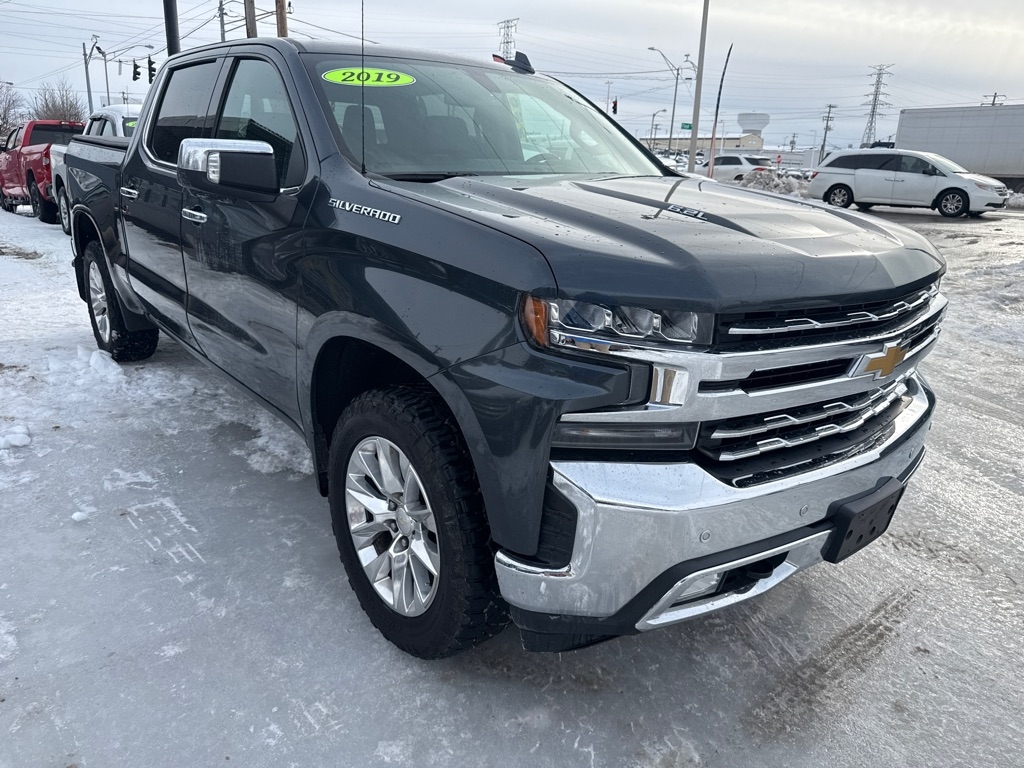 Chevrolet Silverado 1500 4WD Crew Cab 147" LTZ 2019