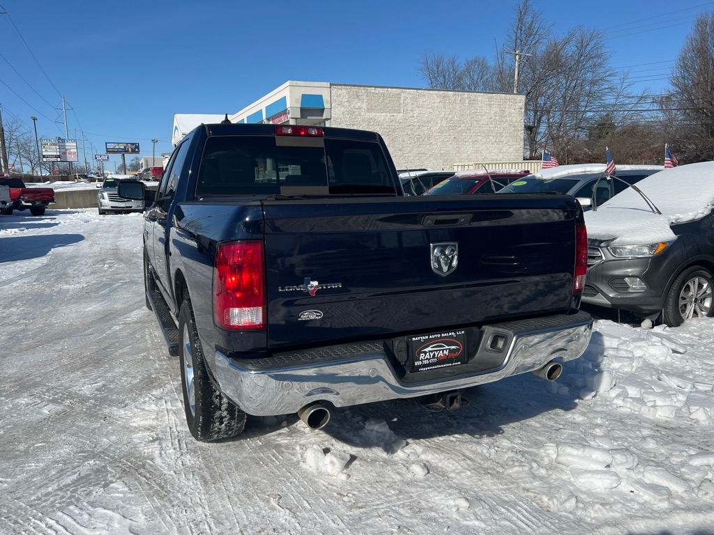 RAM 1500 2WD Crew Cab 140.5" Lone Star 2015