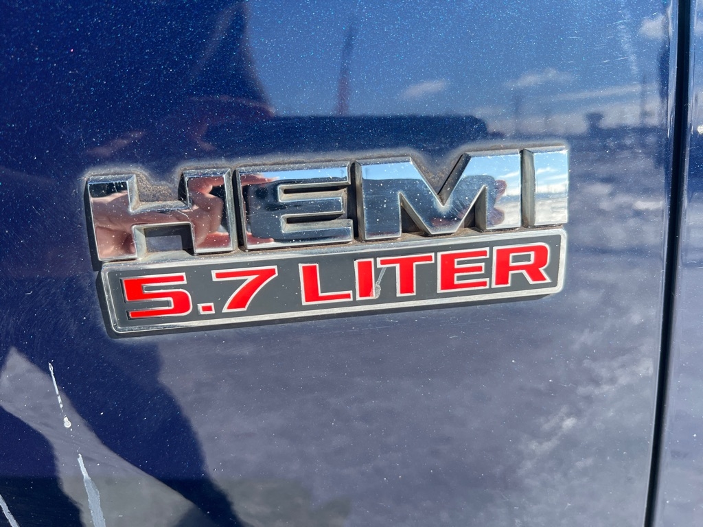 RAM 1500 2WD Crew Cab 140.5" Lone Star 2015