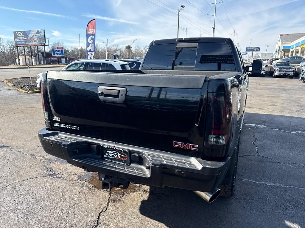 GMC Sierra 2500HD 4WD Crew Cab 153.7" Denali 2014