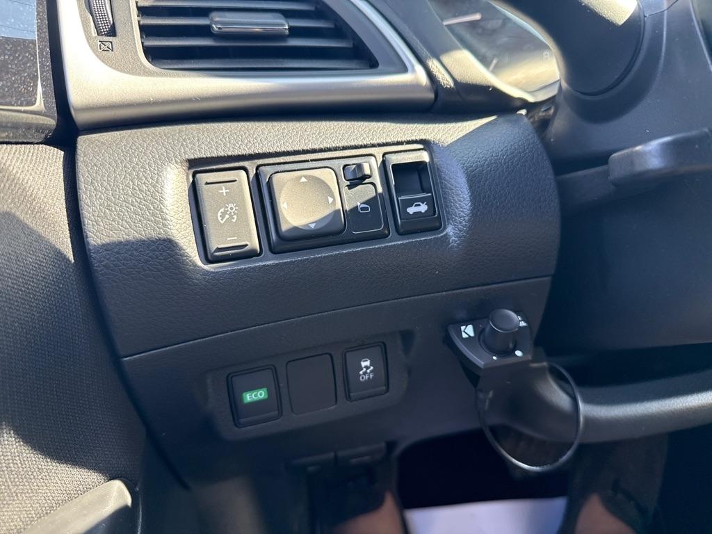 Nissan Sentra SV CVT *Ltd Avail* 2019