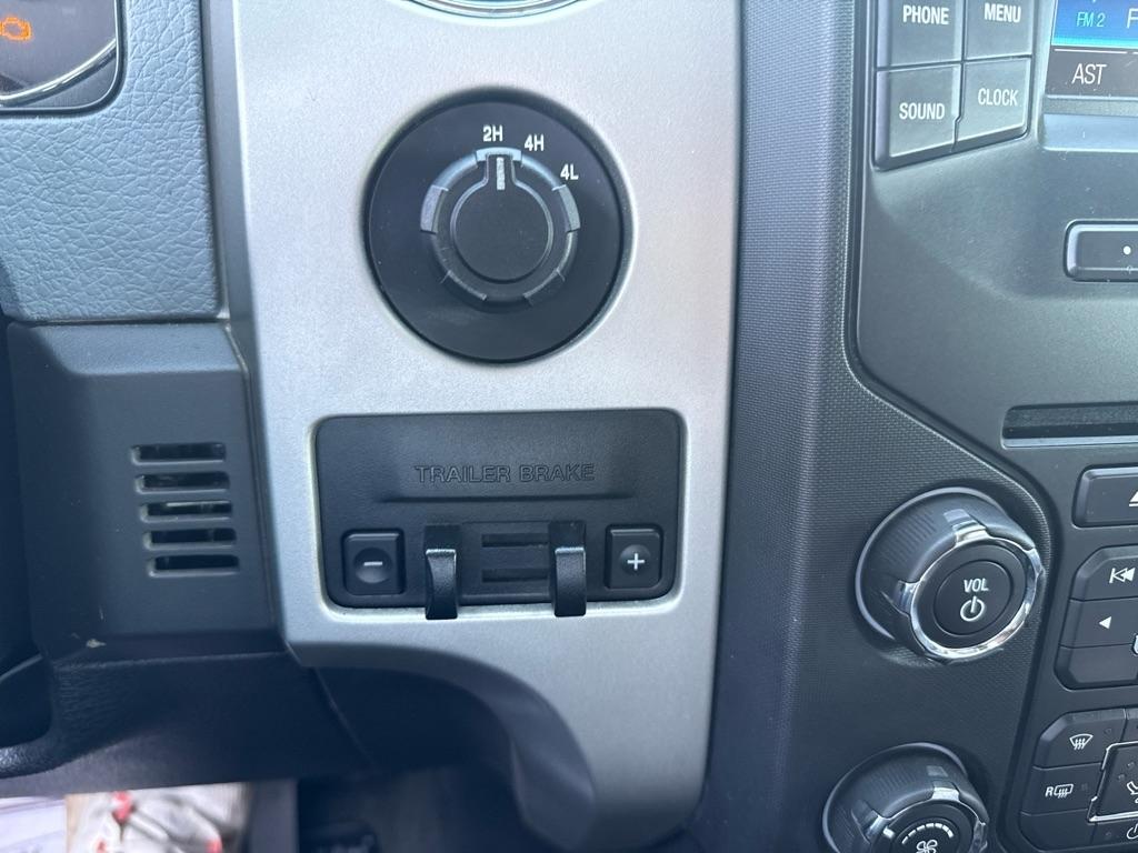 Ford F-150 4WD SuperCrew 145" King Ranch 2014