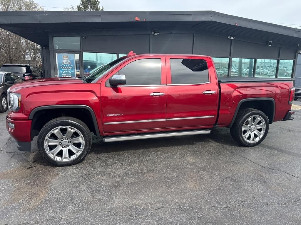 GMC Sierra 1500 4WD Crew Cab 143.5" Denali 2018