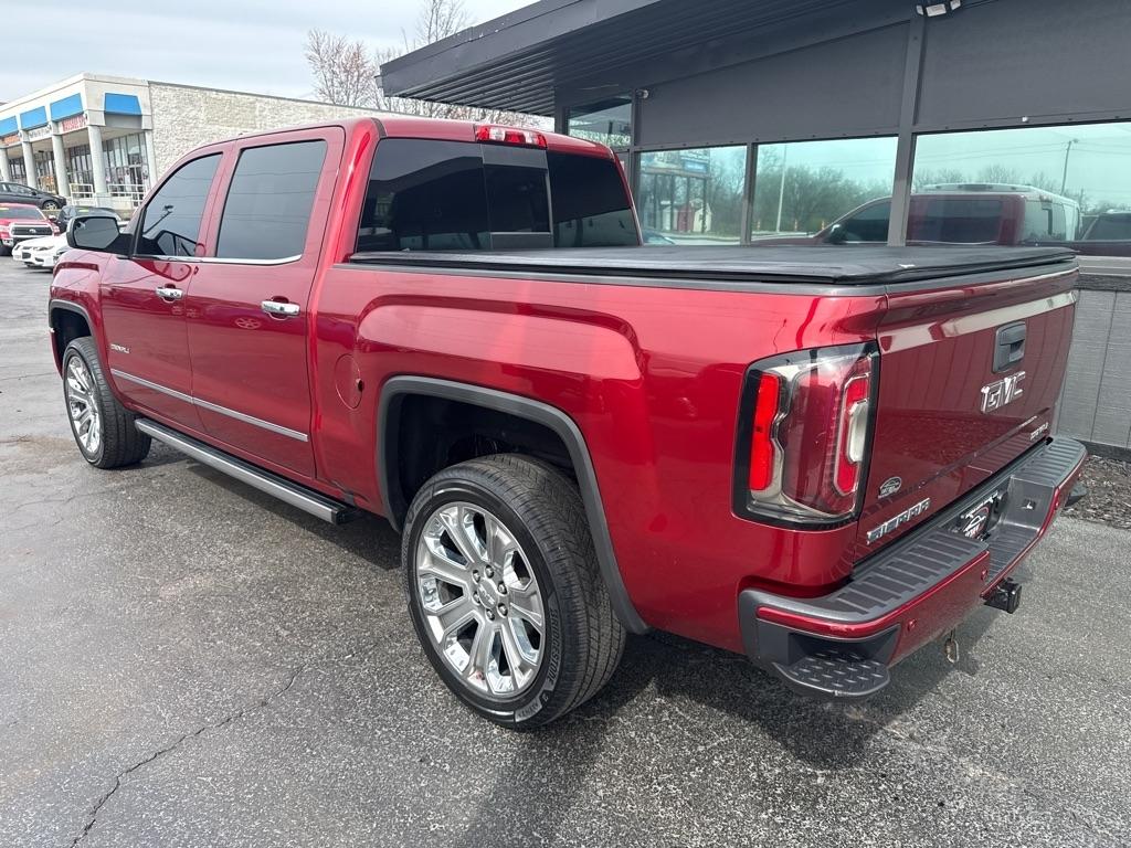 GMC Sierra 1500 4WD Crew Cab 143.5" Denali 2018