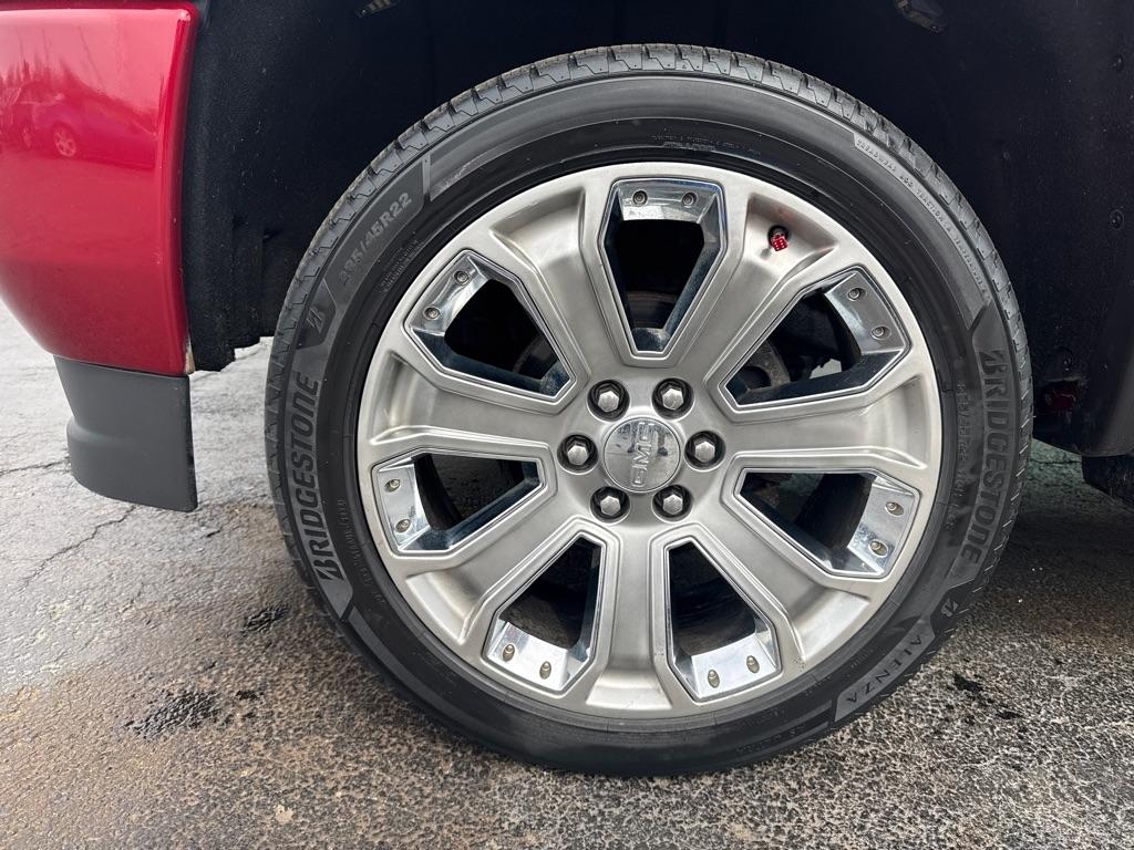 GMC Sierra 1500 4WD Crew Cab 143.5" Denali 2018