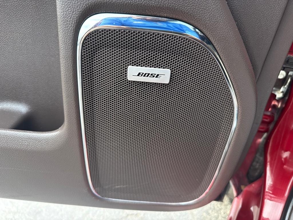 GMC Sierra 1500 4WD Crew Cab 143.5" Denali 2018