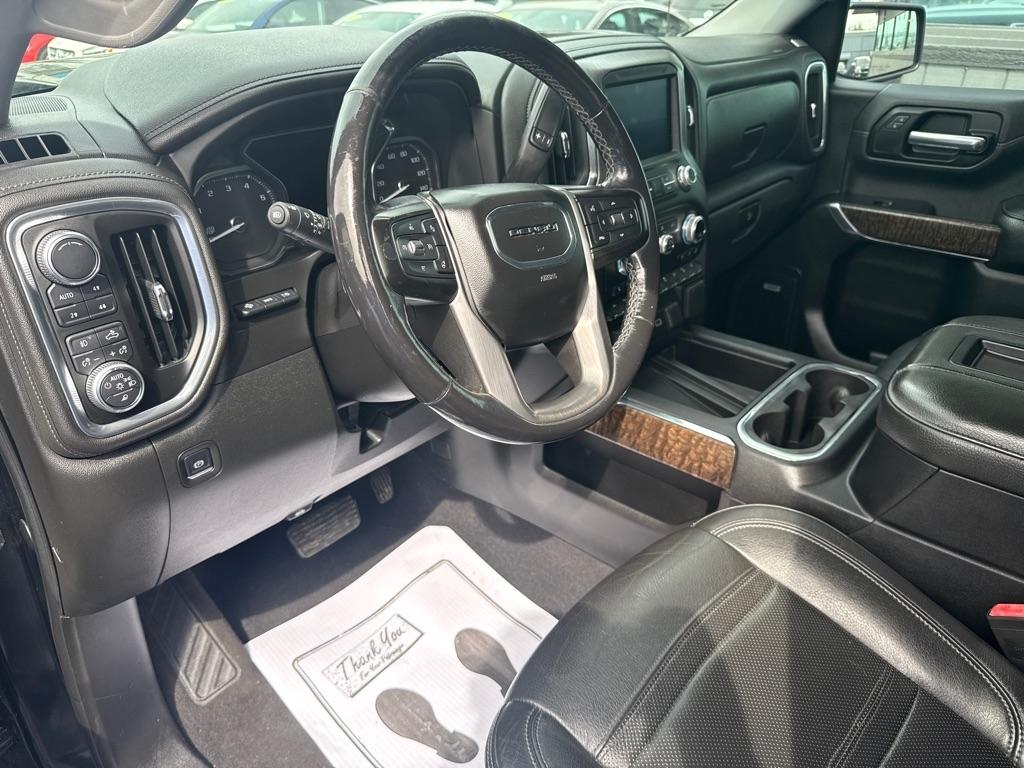 GMC Sierra 1500 4WD Crew Cab 147" Denali 2019