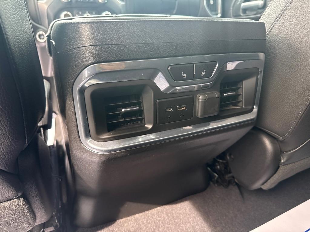 GMC Sierra 1500 4WD Crew Cab 147" Denali 2019