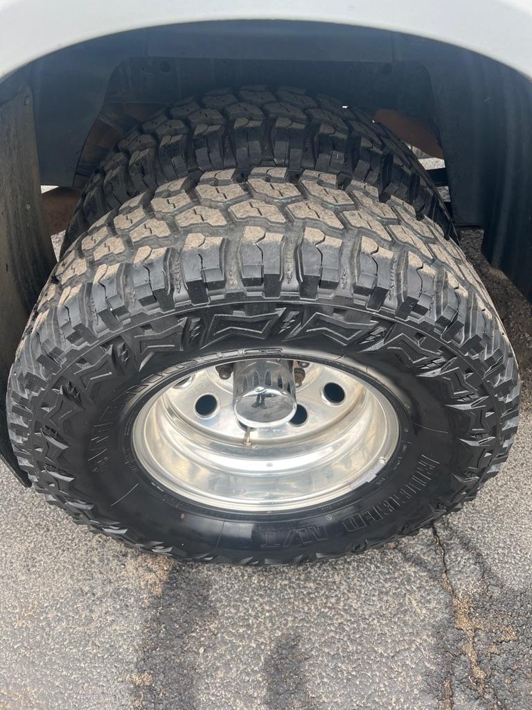 RAM 3500 4WD Mega Cab 160.5" Laramie 2015