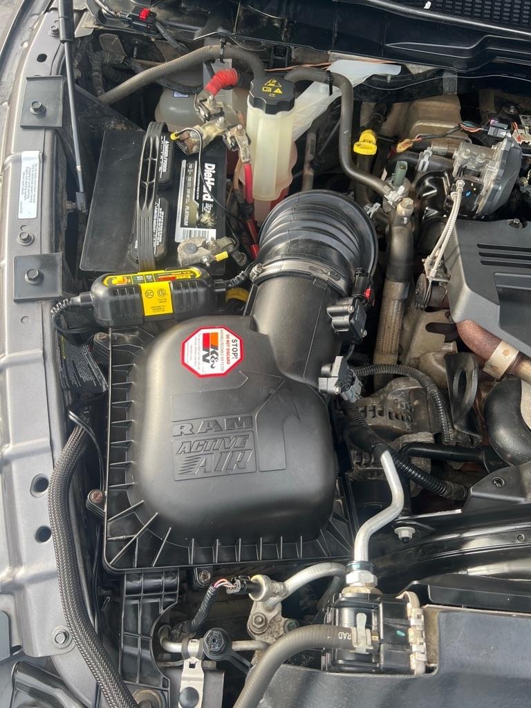 RAM 3500 4WD Mega Cab 160.5" Laramie 2015