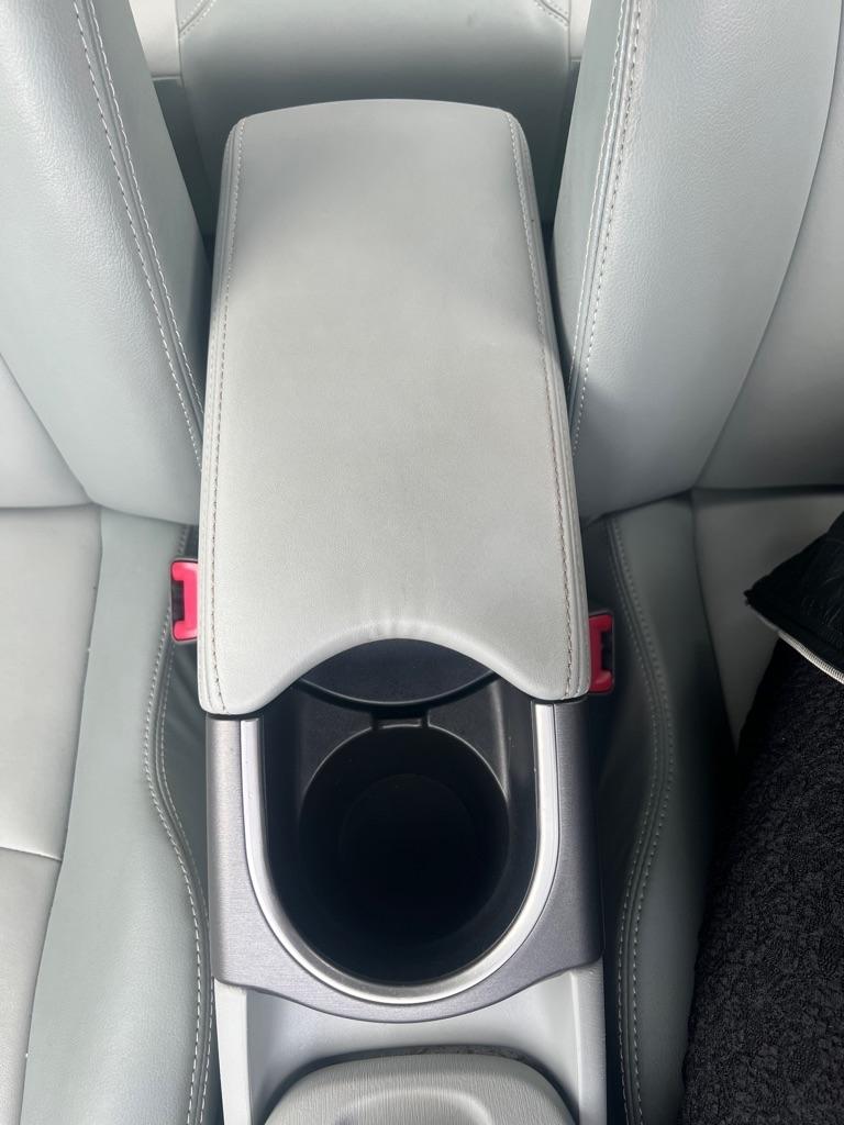 Toyota Prius Limited (Natl) 2023