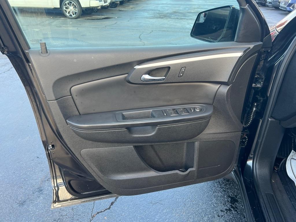 Chevrolet Traverse AWD 4dr LT w/1LT 2011