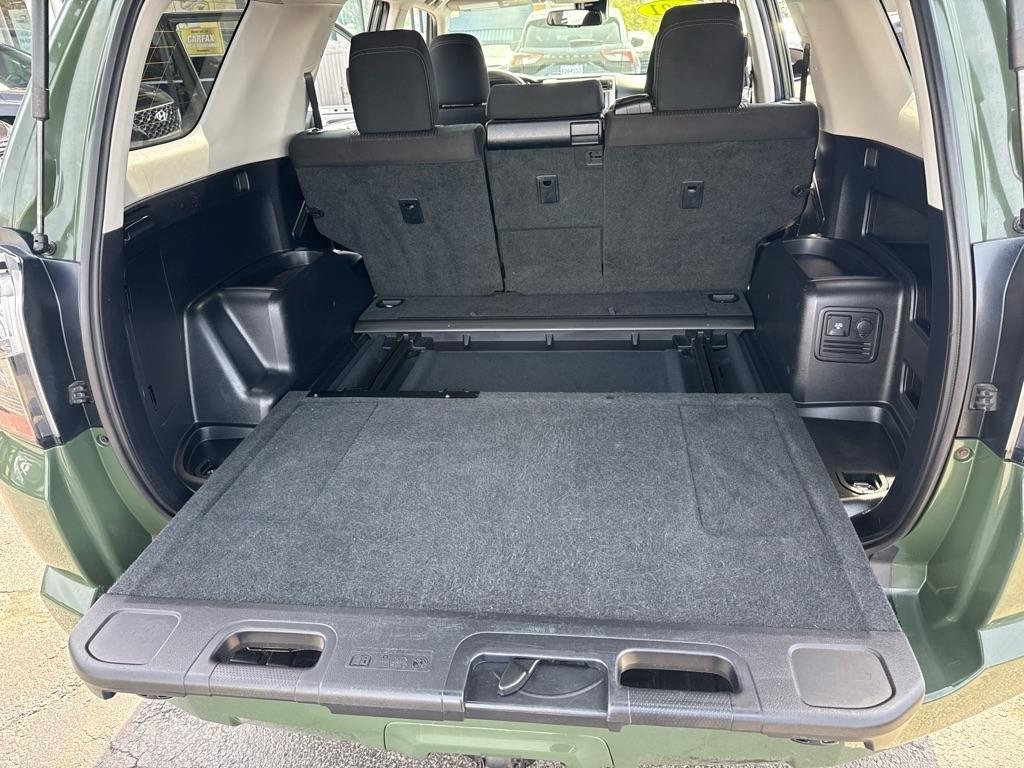 Toyota 4Runner TRD Off Road Premium 4WD (Natl) 2021