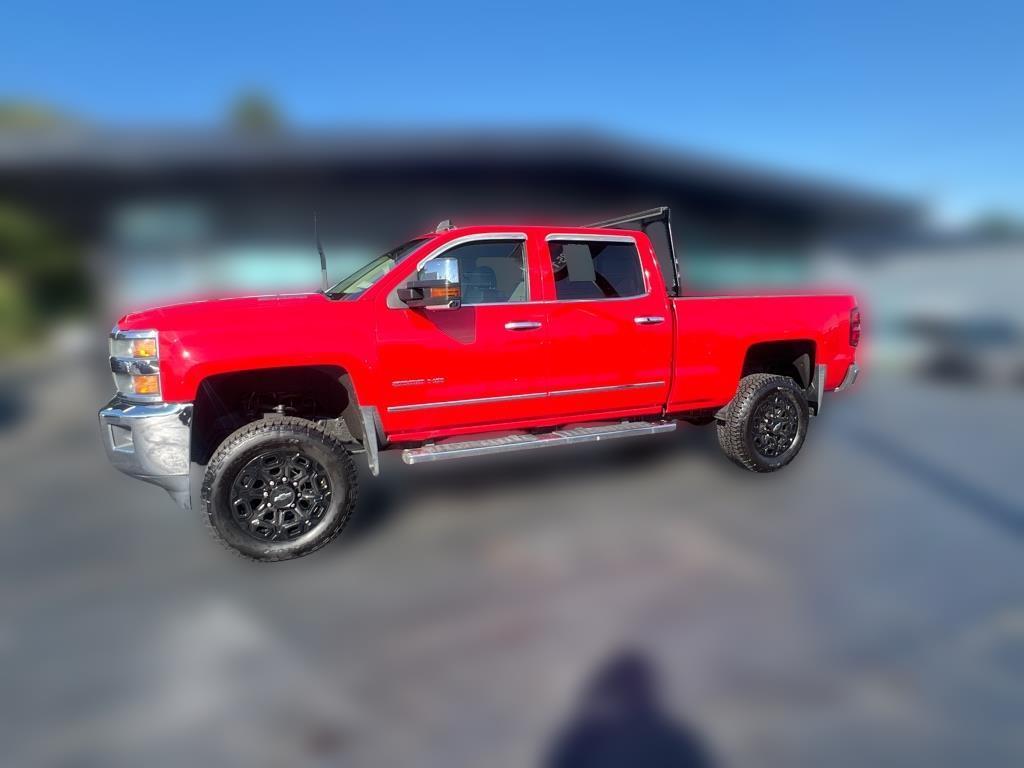 2015 Chevrolet Silverado 2500HD 4WD Crew Cab 153.7" LTZ