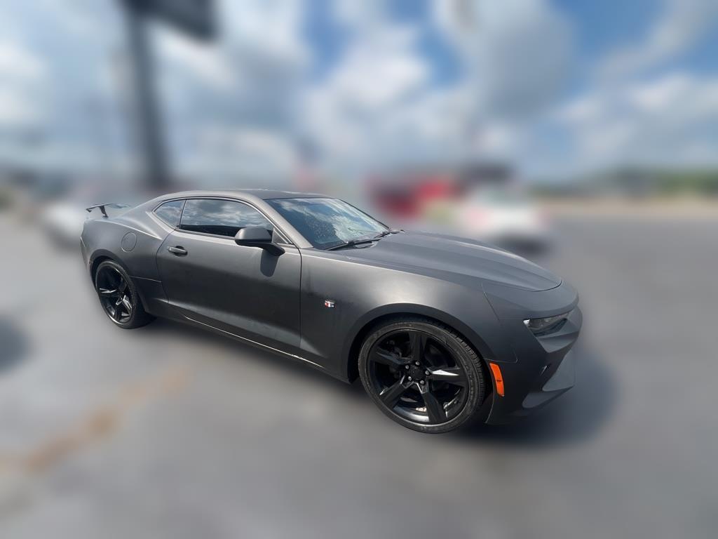 2018 Chevrolet Camaro 2dr Cpe 1LT