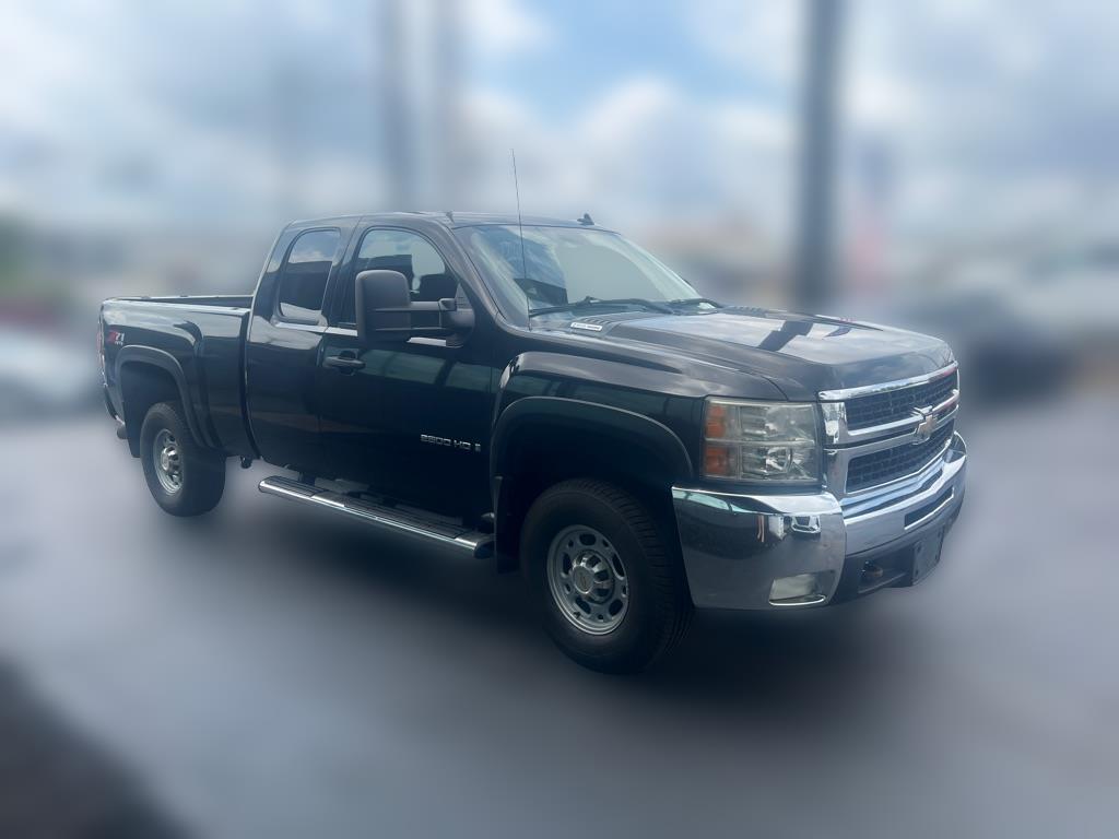 2008 Chevrolet Silverado 2500HD 4WD Ext Cab 143.5" LT w/1LT