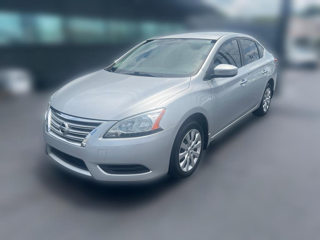 Silver 2015 Nissan Sentra Sedan Front-Wheel Drive Continuously Variable Transmission