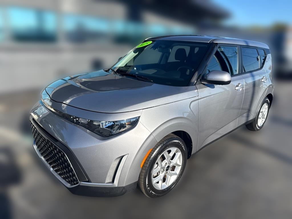 2025 Kia Soul LX FWD