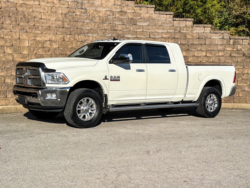 2018 RAM 2500 Laramie Mega Cab 4WD