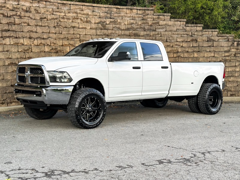 2017 RAM 3500 Tradesman Crew Cab 4WD DRW