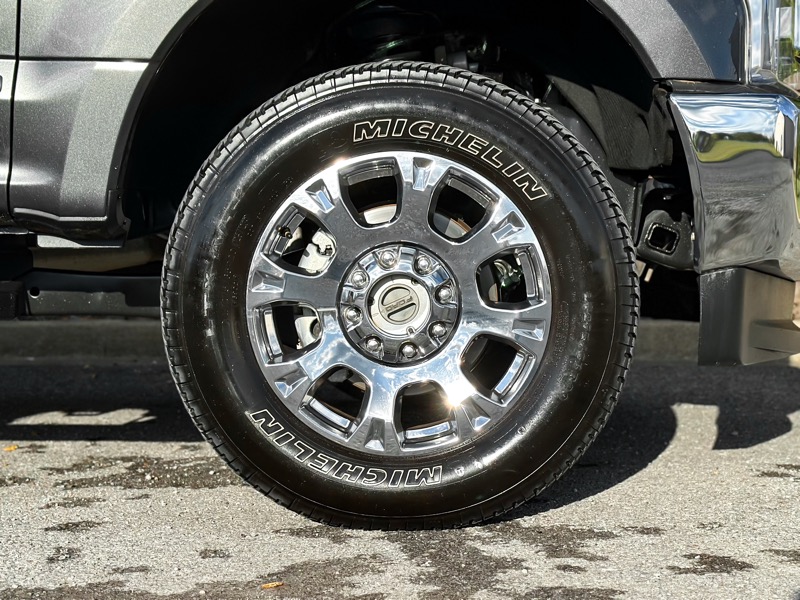 Ford F-250 SD XLT Crew Cab 4WD 2019 Ford F-250 SD XLT Crew Cab 4WD 2019