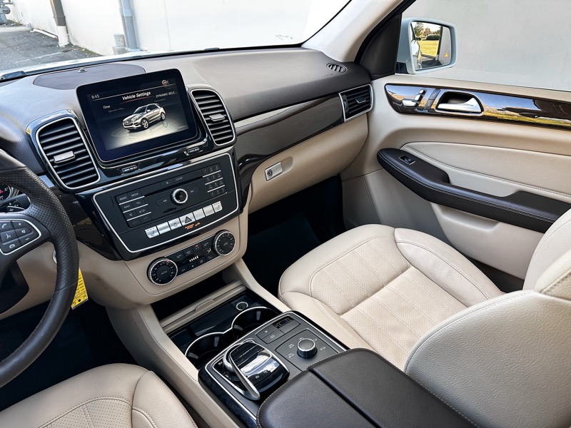 Mercedes-Benz GLE-Class GLE350 4MATIC 2016 Mercedes-Benz GLE-Class GLE350 4MATIC 2016