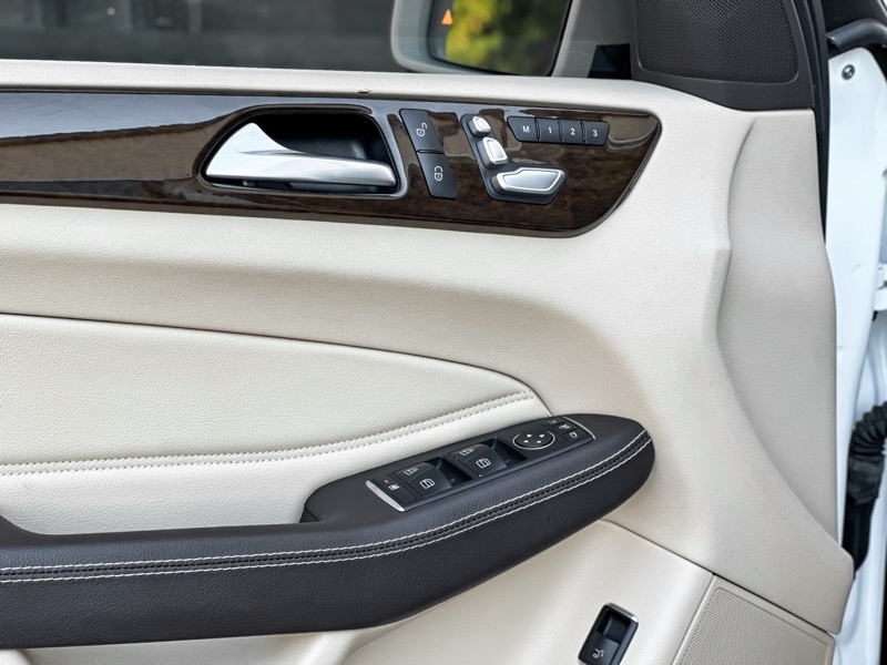 Mercedes-Benz GLE-Class GLE350 4MATIC 2016 Mercedes-Benz GLE-Class GLE350 4MATIC 2016