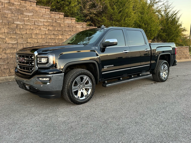 2018 GMC Sierra 1500 SLT Crew Cab 4WD SWB