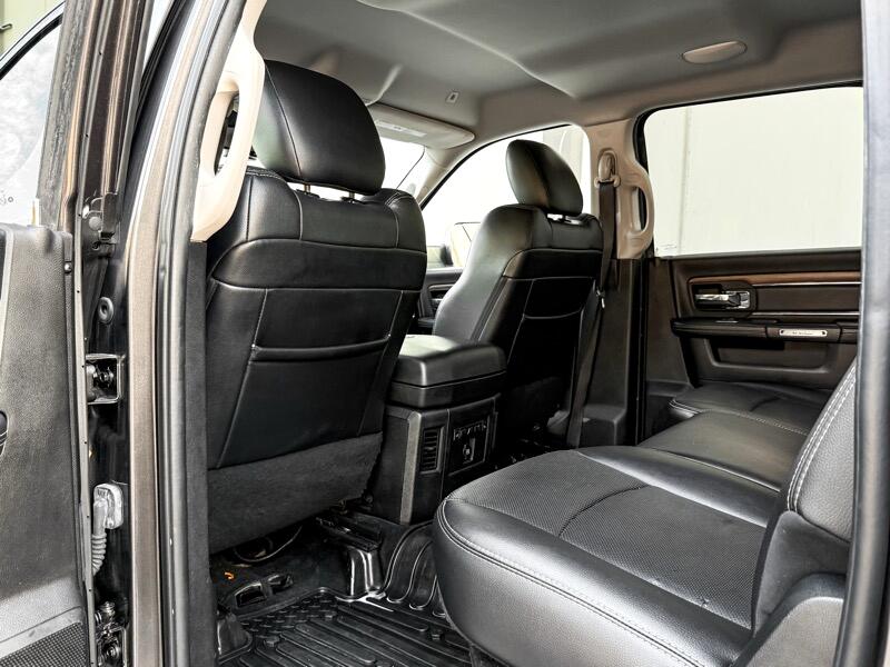 RAM 2500 Laramie Crew Cab SWB 4WD 2017