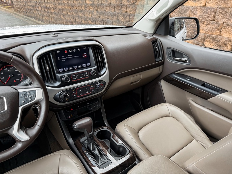 GMC Canyon SLT Crew Cab 4WD 2016