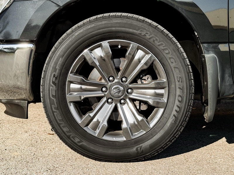 Nissan Titan SV Crew Cab 2WD 2019