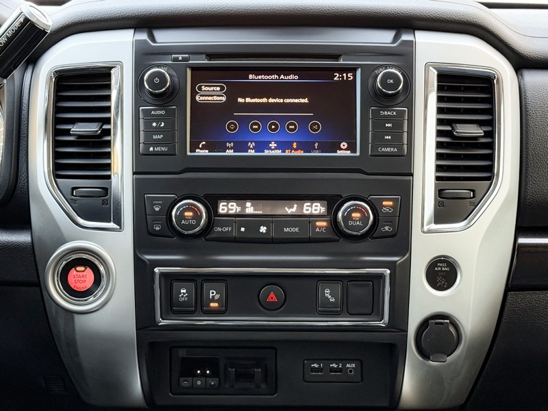 Nissan Titan SV Crew Cab 2WD 2019