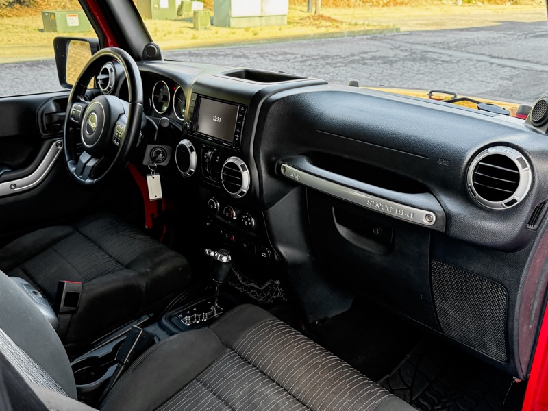 Jeep Wrangler Unlimited Rubicon 4WD 2012