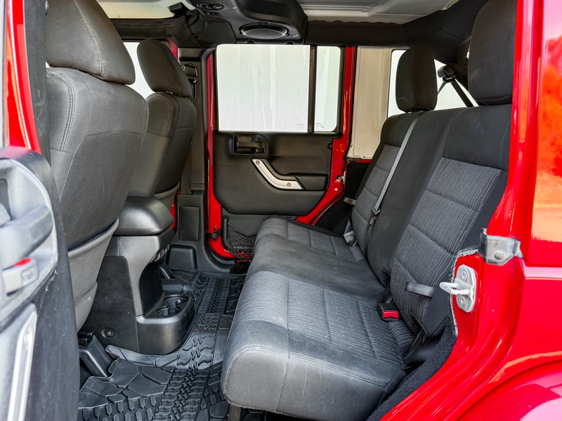 Jeep Wrangler Unlimited Rubicon 4WD 2012