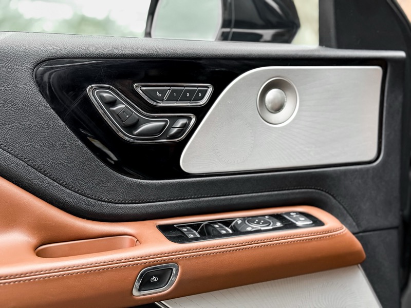 Lincoln Aviator Reserve AWD 2020