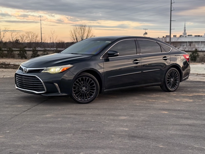 2016 Toyota Avalon XLE