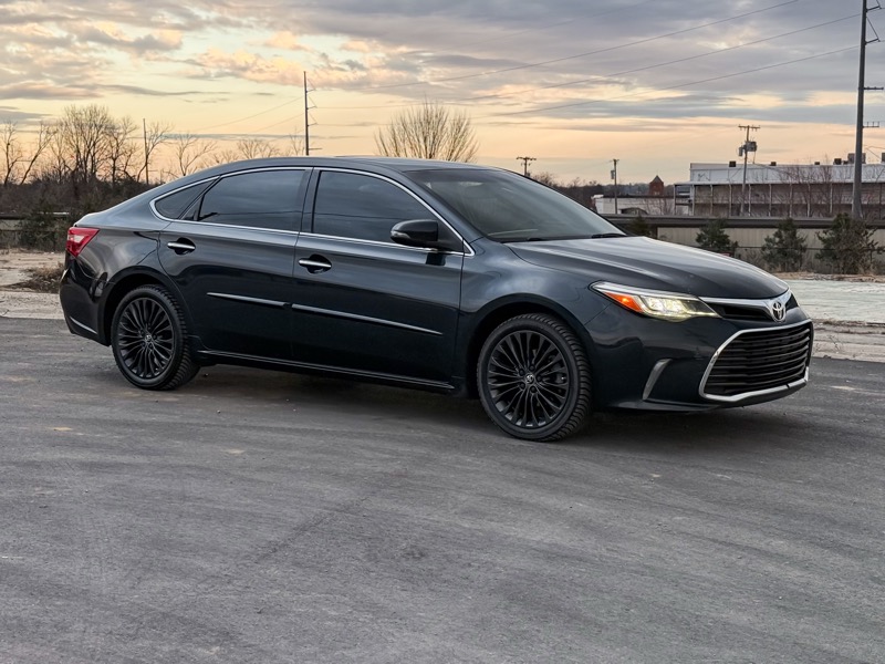 Toyota Avalon XLE 2016