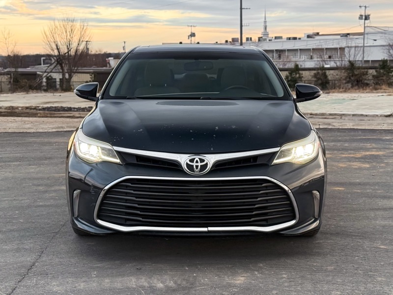 Toyota Avalon XLE 2016