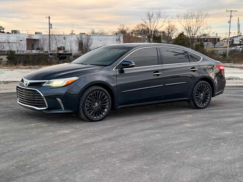 Toyota Avalon XLE 2016