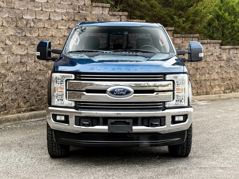 Ford F-250 SD Lariat Crew Cab 4WD 2017