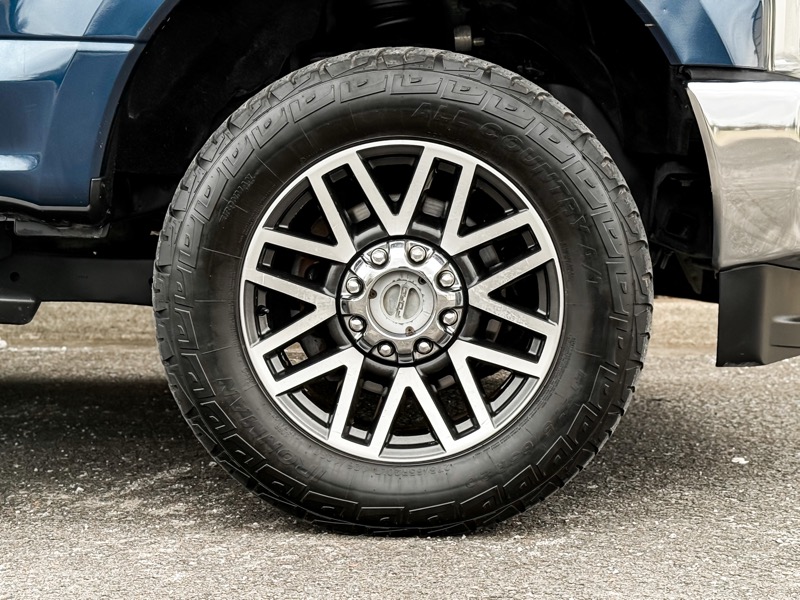 Ford F-250 SD Lariat Crew Cab 4WD 2017