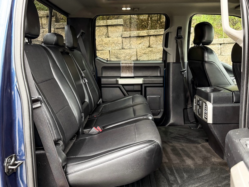 Ford F-250 SD Lariat Crew Cab 4WD 2017