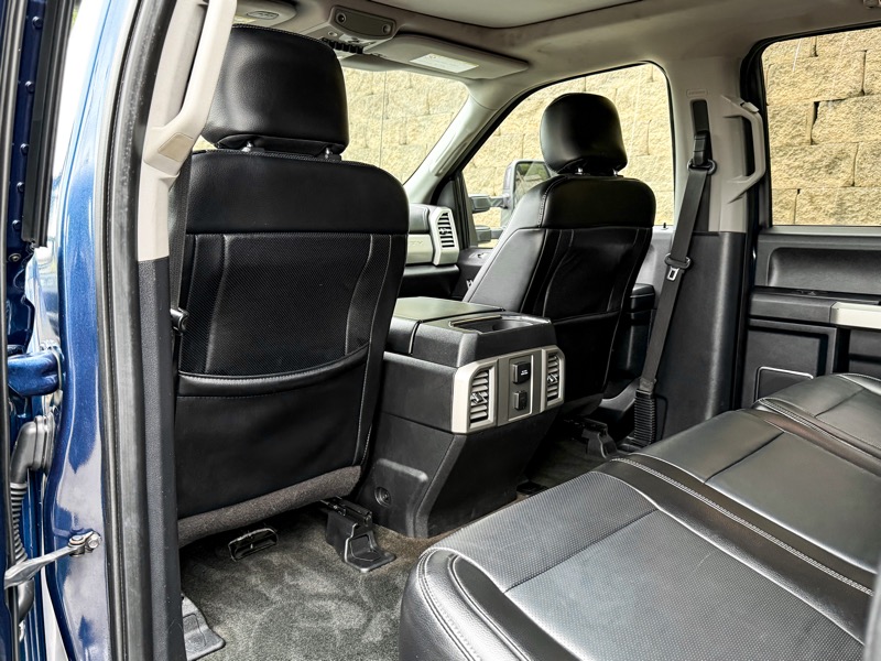 Ford F-250 SD Lariat Crew Cab 4WD 2017