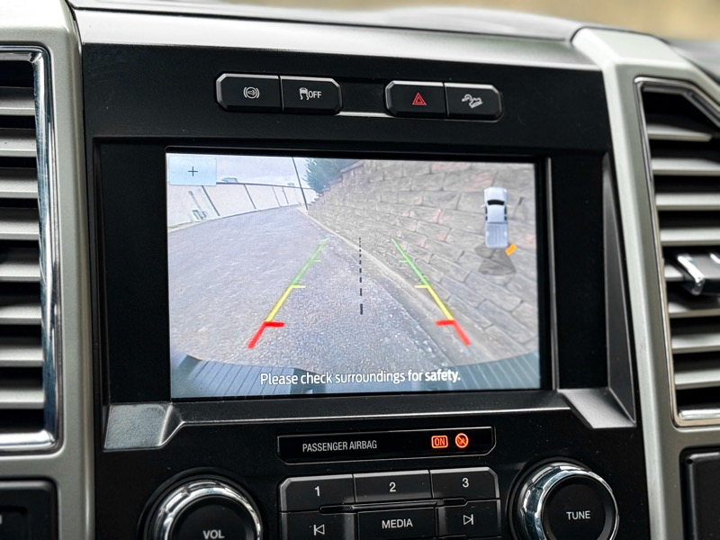 Ford F-250 SD Lariat Crew Cab 4WD 2017